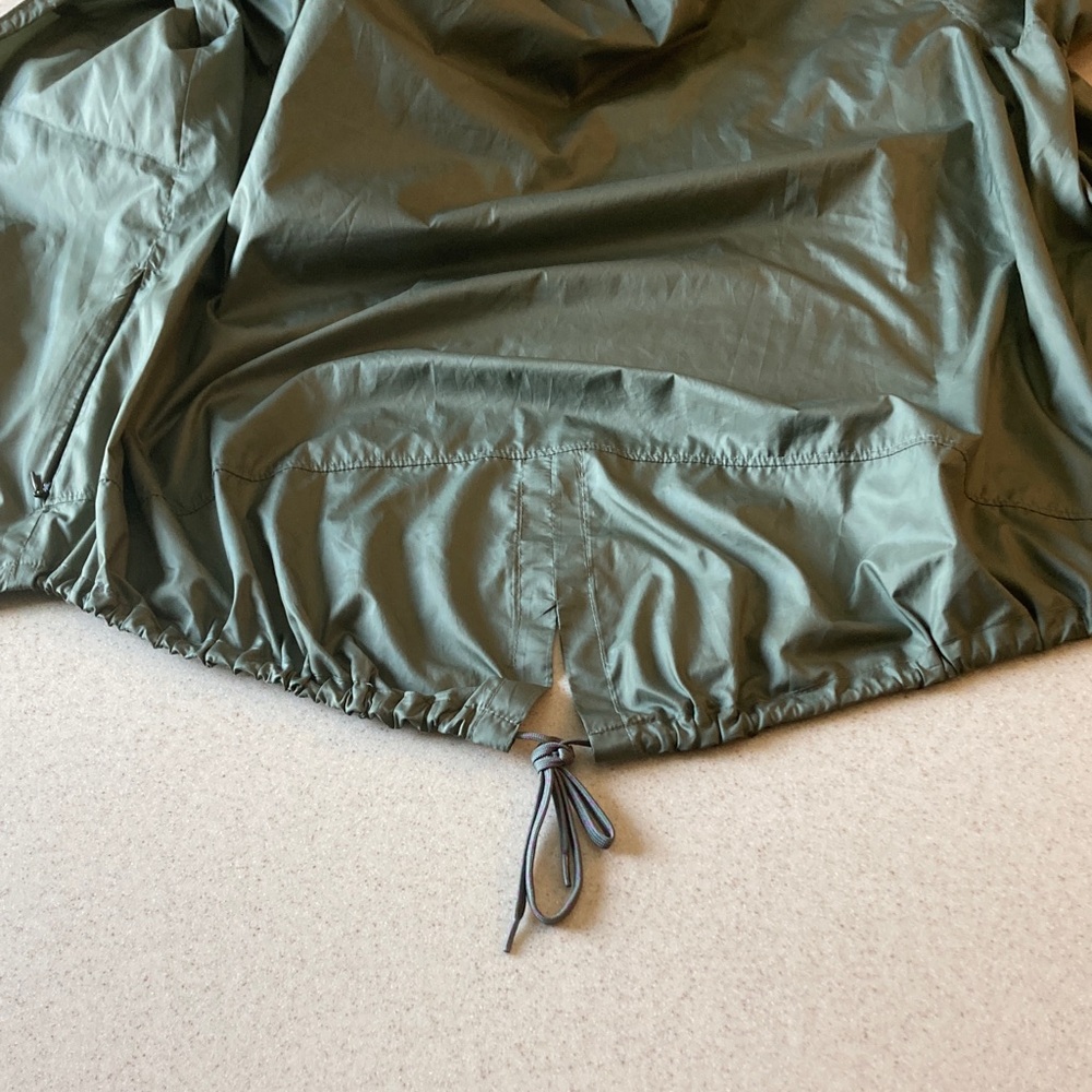Columbia Sportswear Green Windbreaker NWOT Jacket w/Hoodie Women Size Large - Picture 12 of 14